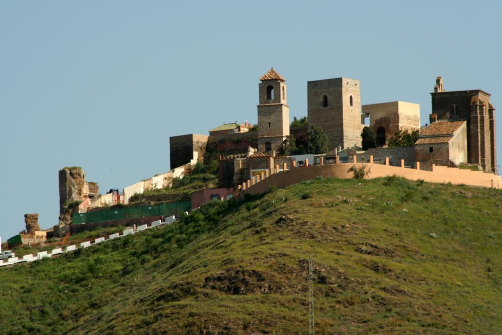 Atico Guadalhorce - Mirador Privado Con Barbacoa Y Solarium Appartement Alora Buitenkant foto
